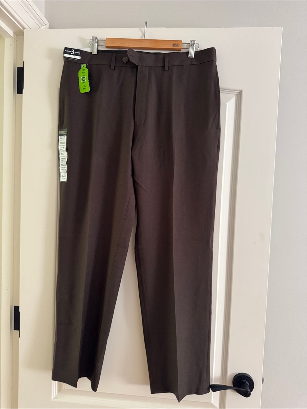 Haggar Dark Brown Dress Pants 36 30 Classic Fit